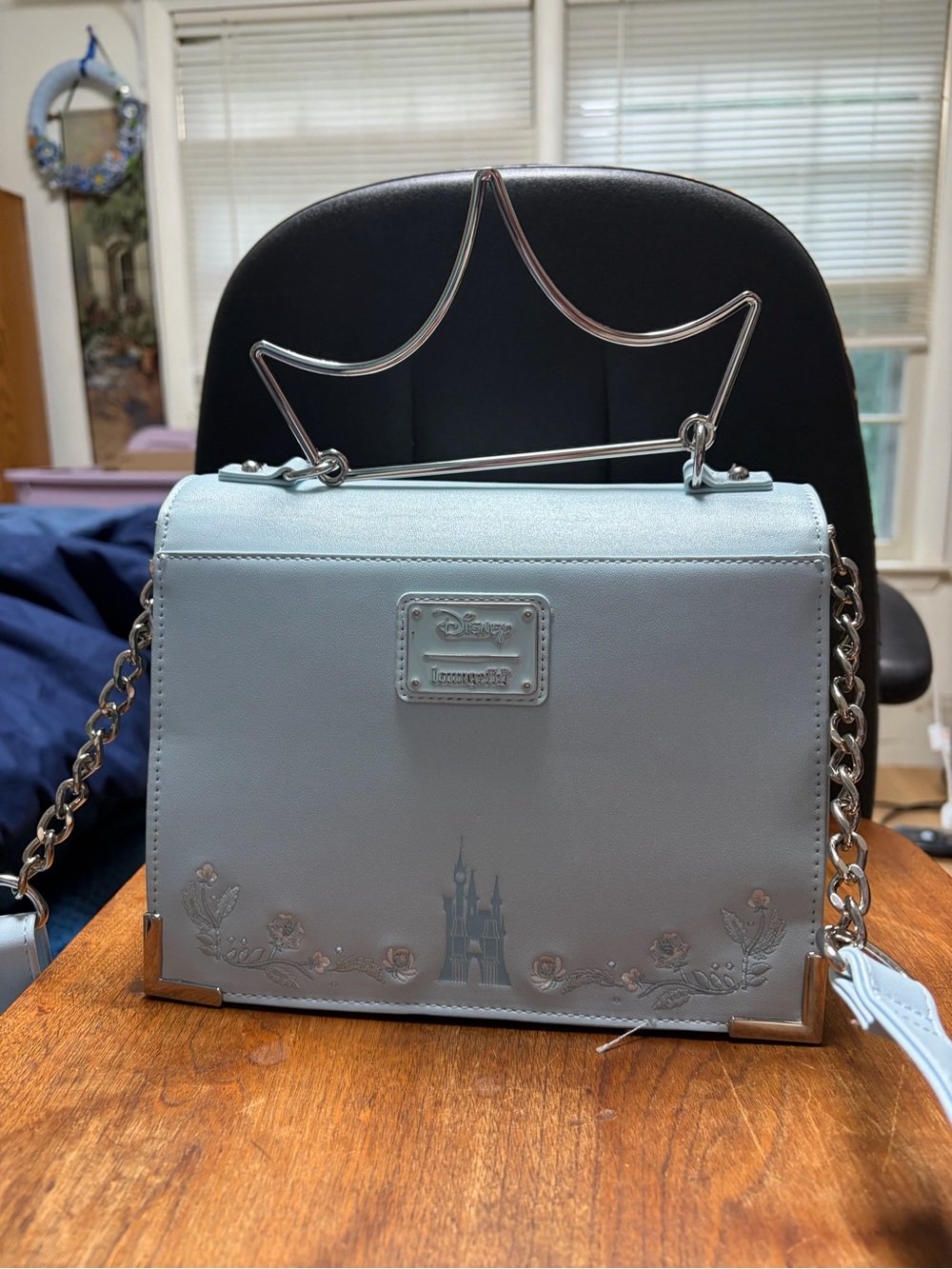 Loungefly Cinderella Crossbody purse - Picture 2 of 4